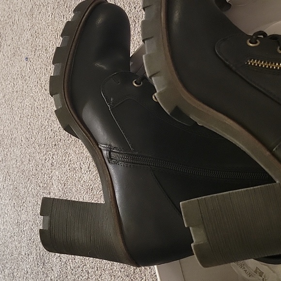 White mountain boots 8.5 - Picture 6 of 7